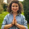 Alice, professeur de yoga (A comme Yoga)