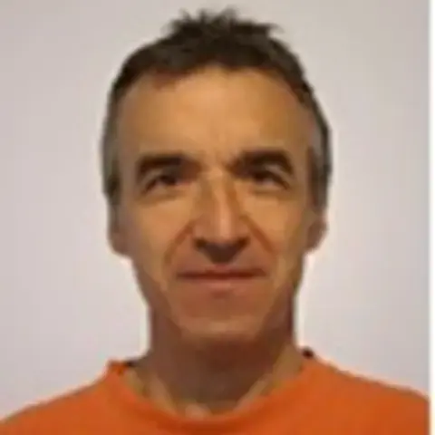 ENSEIGNE YOGA DEPUIS 1998 TOUT PUBLIC