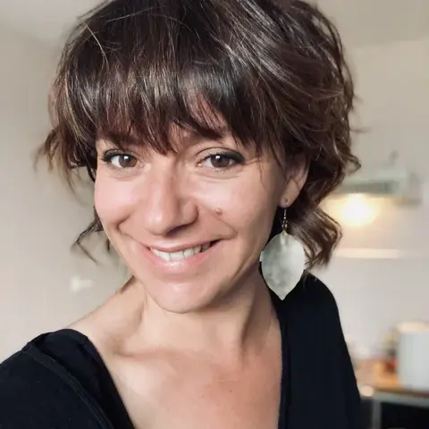 Je suis Sandrine Coach holistique 