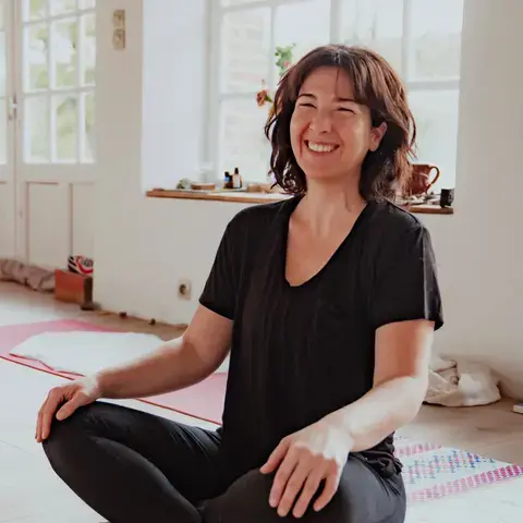 Carole Anaya Doula Yoga