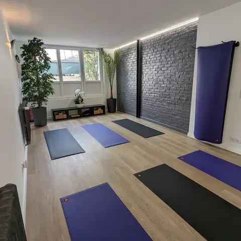 Studio Power Yoga Asnières (92)