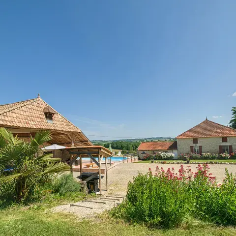 Gîte de groupe de 14 personnes proposant salle réception pouvant être aménagée sur demande