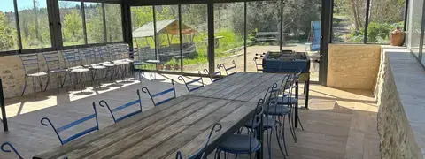 Grande véranda avec parquet en chêne