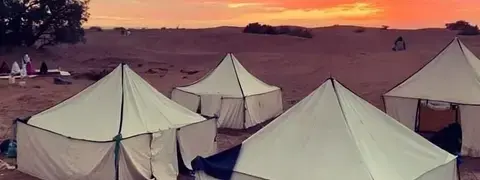 Bivouac nomade sous les étoiles