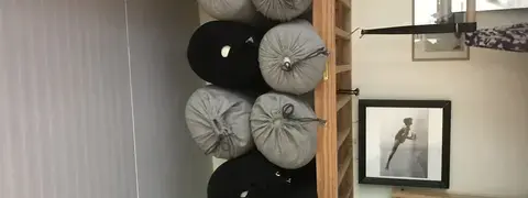 Salle équipe avec tout le matériel de pratique