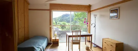 Une des chambres des jardins du Tao Ardeche