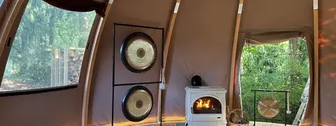 Dôme de 40m2 avec poêle à bois