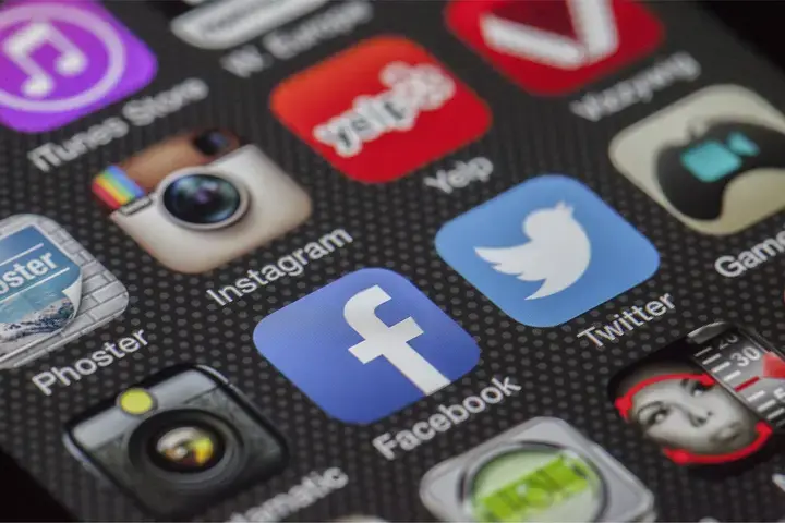 Visibilité facebook instagram