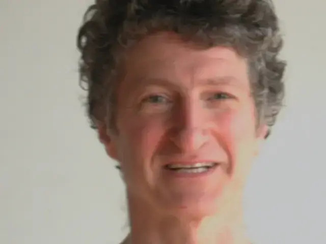 Willy Bok enseignant certifié Yoga Iyengar Level 3